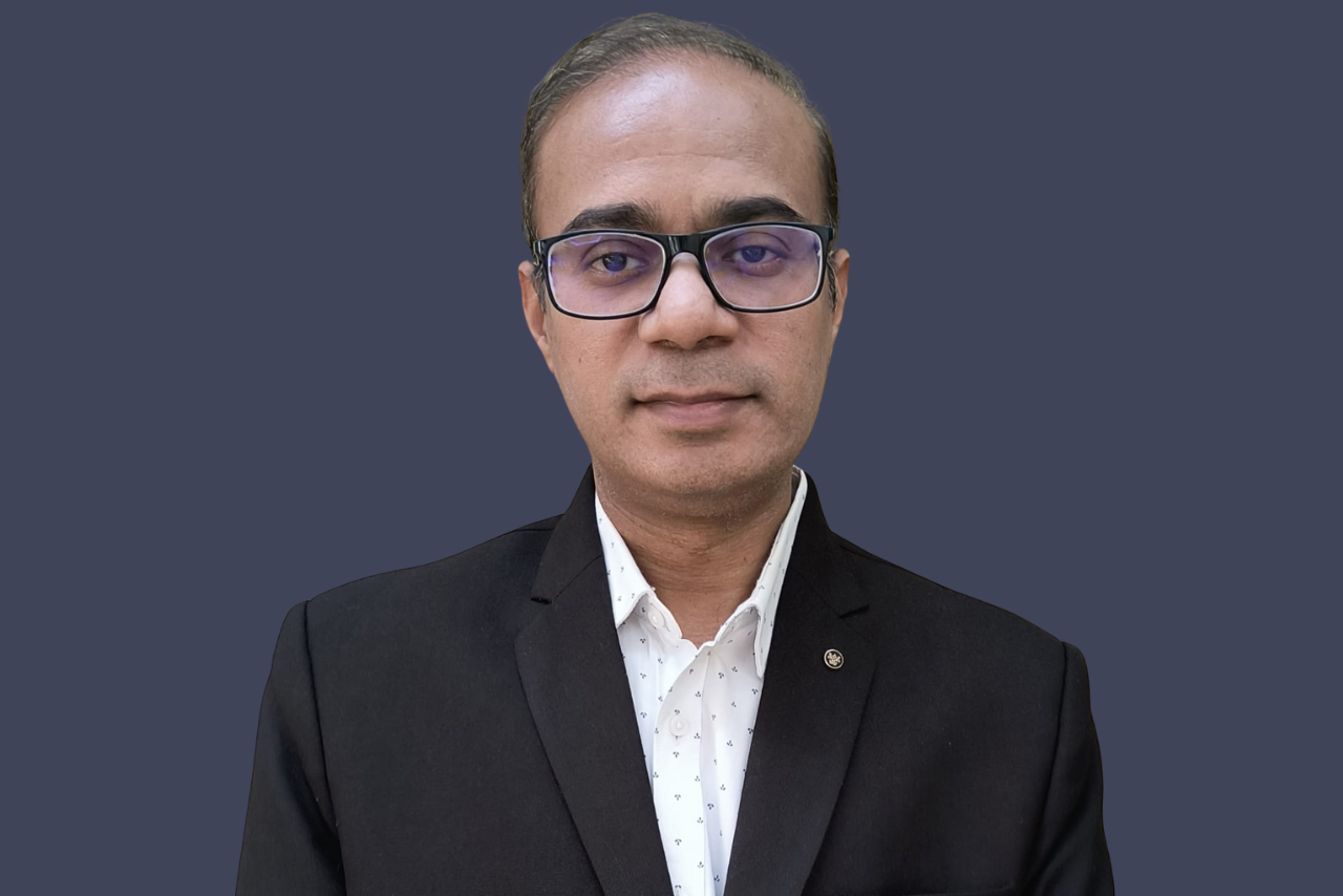 Dr. Yogesh Bade : Hirkani Speciality Hospital Bhosari